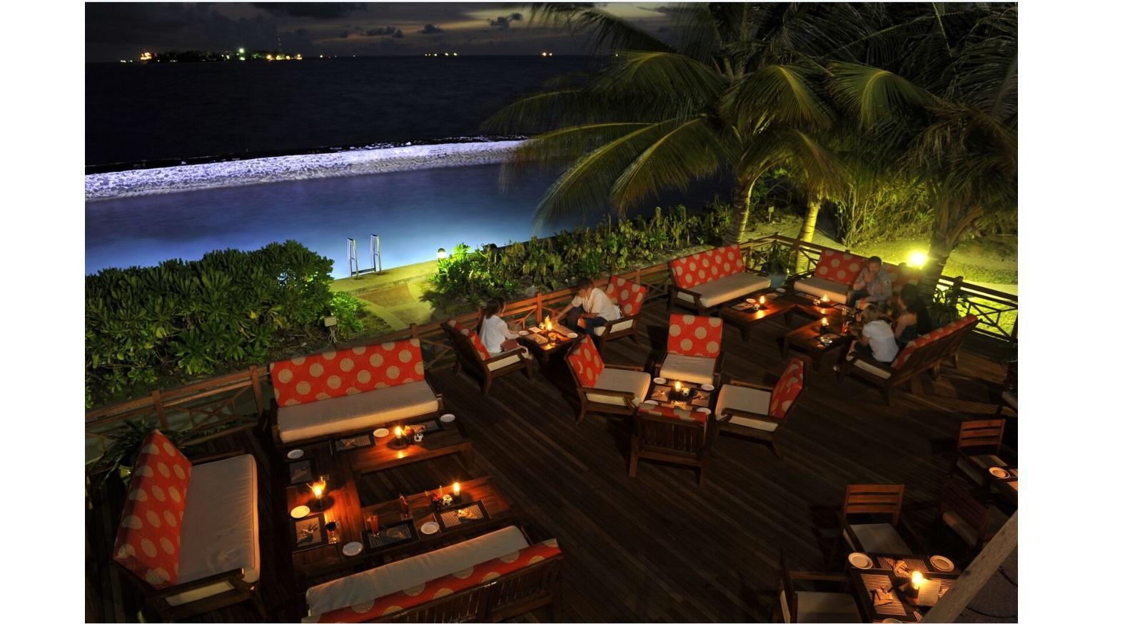 Hulhule Island Hotel Мале Екстериор снимка